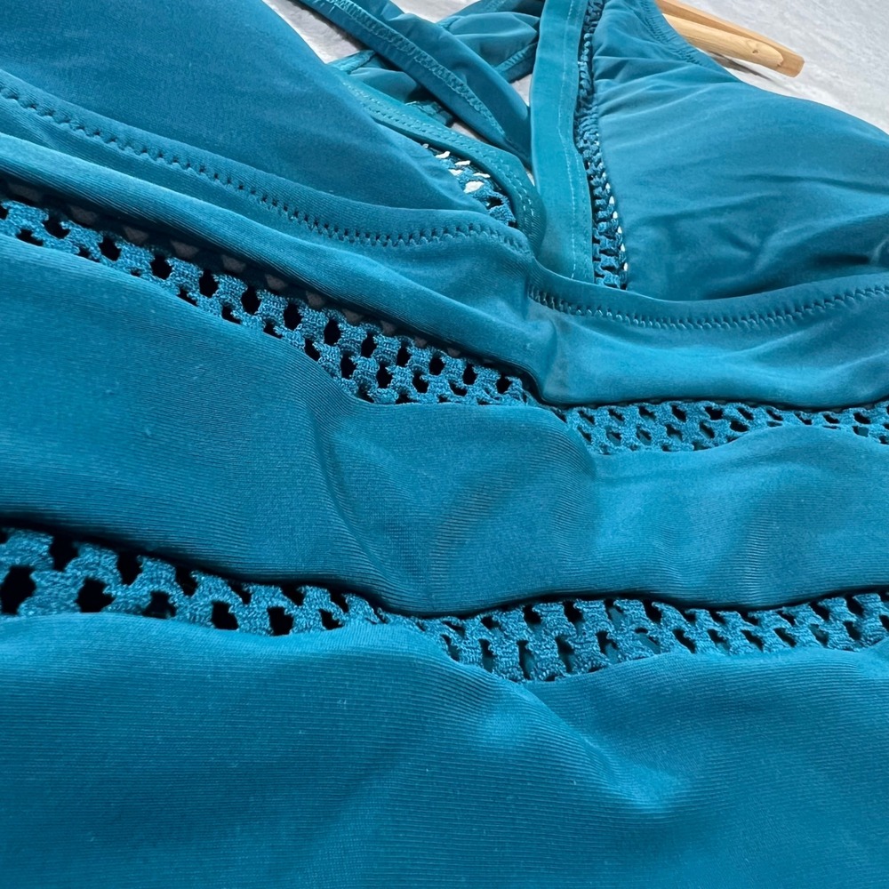 Tempt Me One Piece Swimsuit Womens Small Teal Blue New‎ Crochet Mesh V-Neck - Picture 11 of 11
